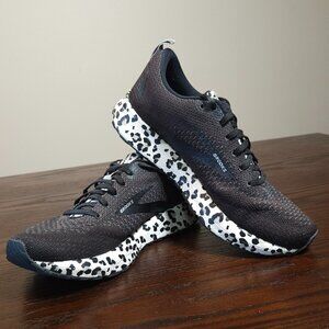 Brooks Revel 4 Black / Snow Leopard Running Sneakers Women’s Size 7.5